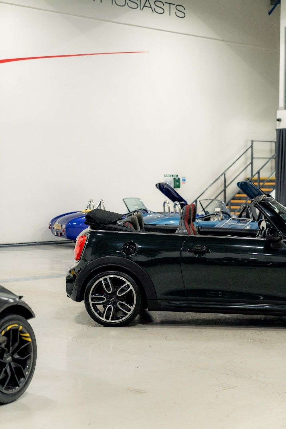 2017 MINI CONVERTIBLE 2017 MINI CONVERTIBLE