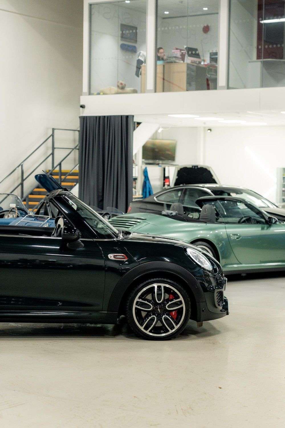 2017 MINI CONVERTIBLE 2017 MINI CONVERTIBLE