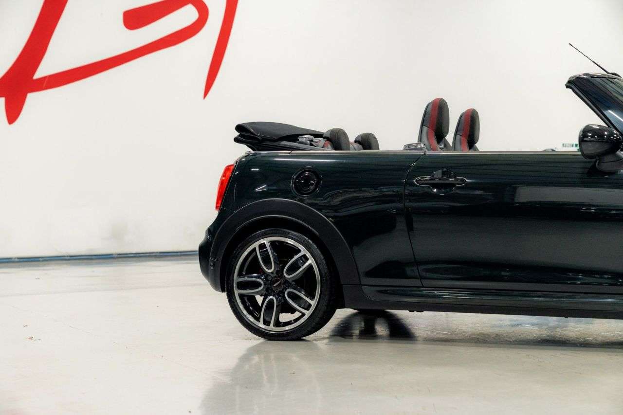 2017 MINI CONVERTIBLE 2017 MINI CONVERTIBLE