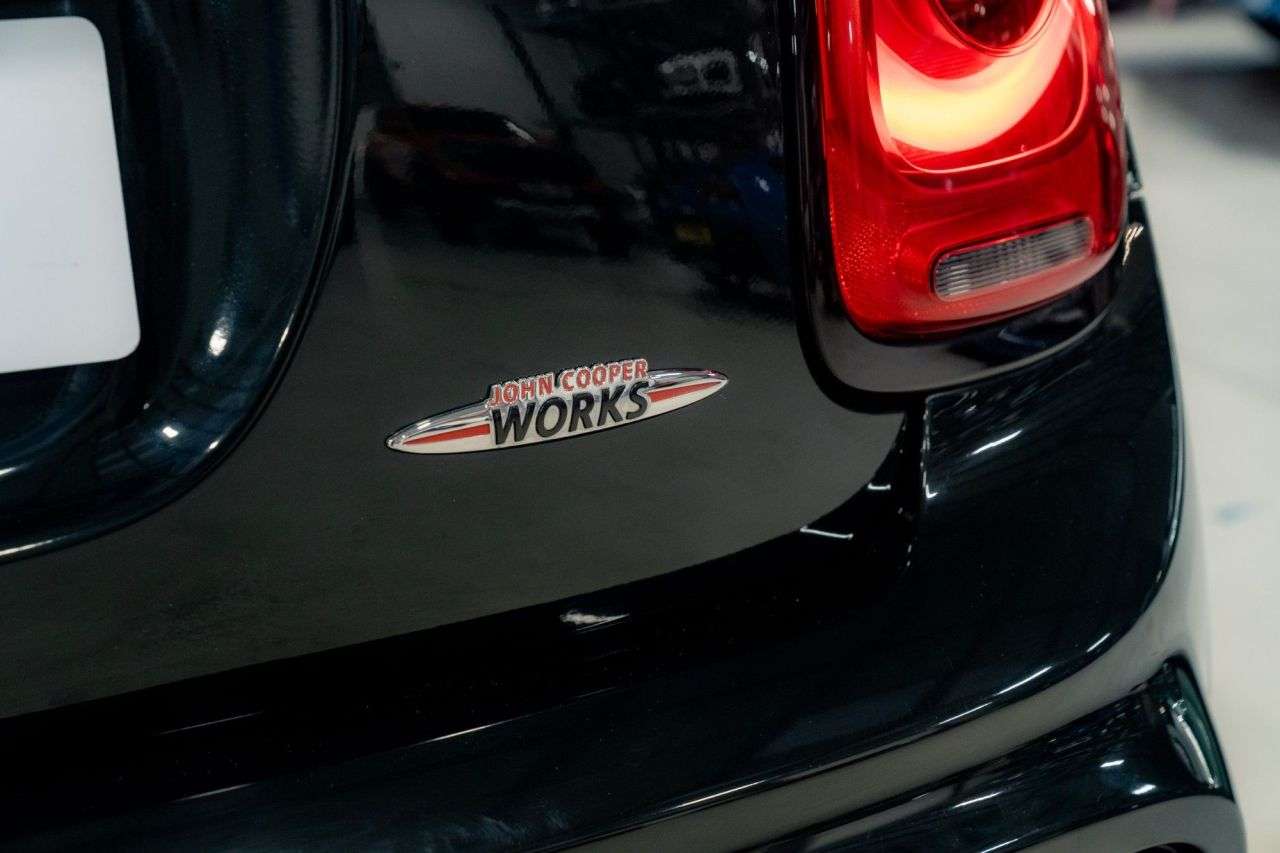 2017 MINI CONVERTIBLE 2017 MINI CONVERTIBLE