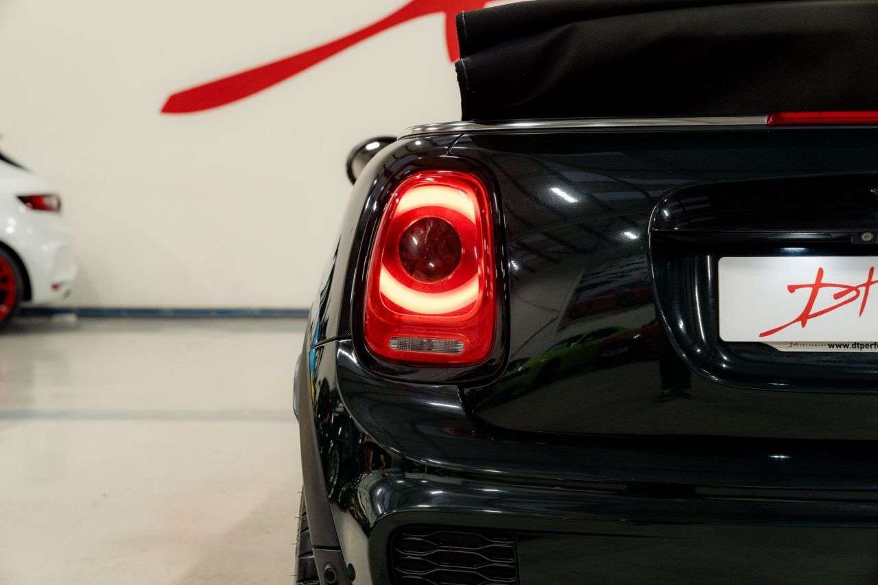 2017 MINI CONVERTIBLE 2017 MINI CONVERTIBLE