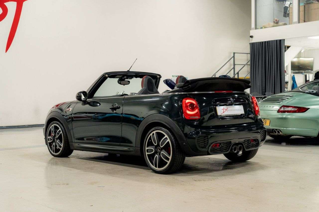 2017 MINI CONVERTIBLE 2017 MINI CONVERTIBLE