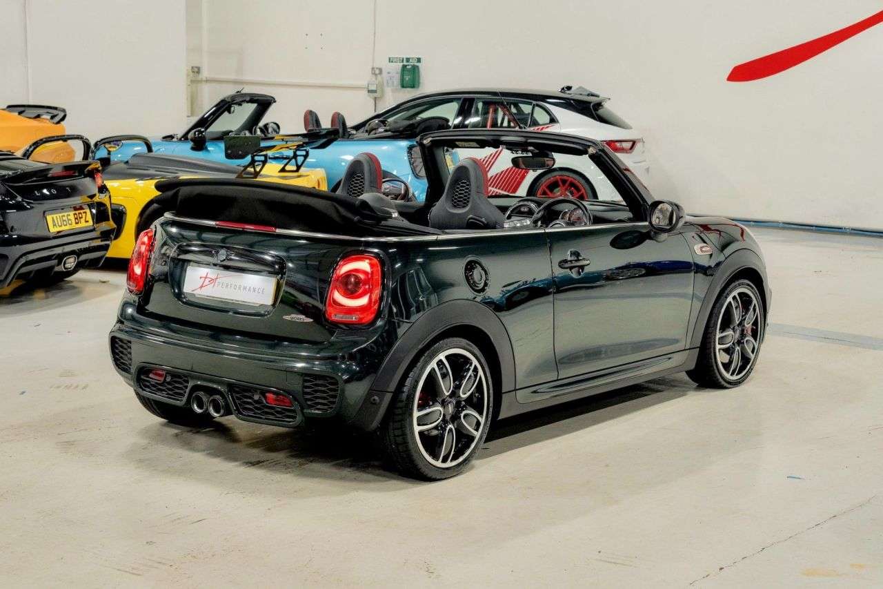 2017 MINI CONVERTIBLE 2017 MINI CONVERTIBLE