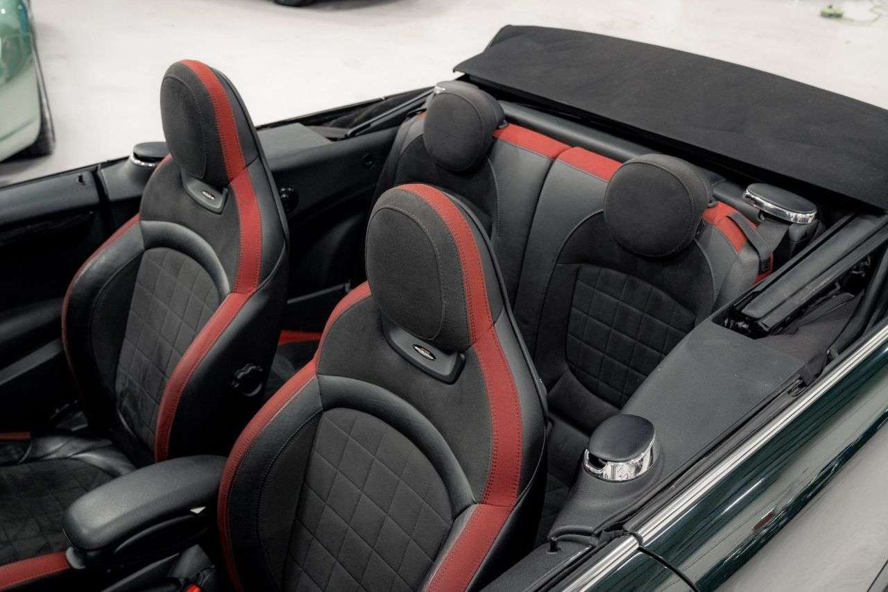 2017 MINI CONVERTIBLE 2017 MINI CONVERTIBLE