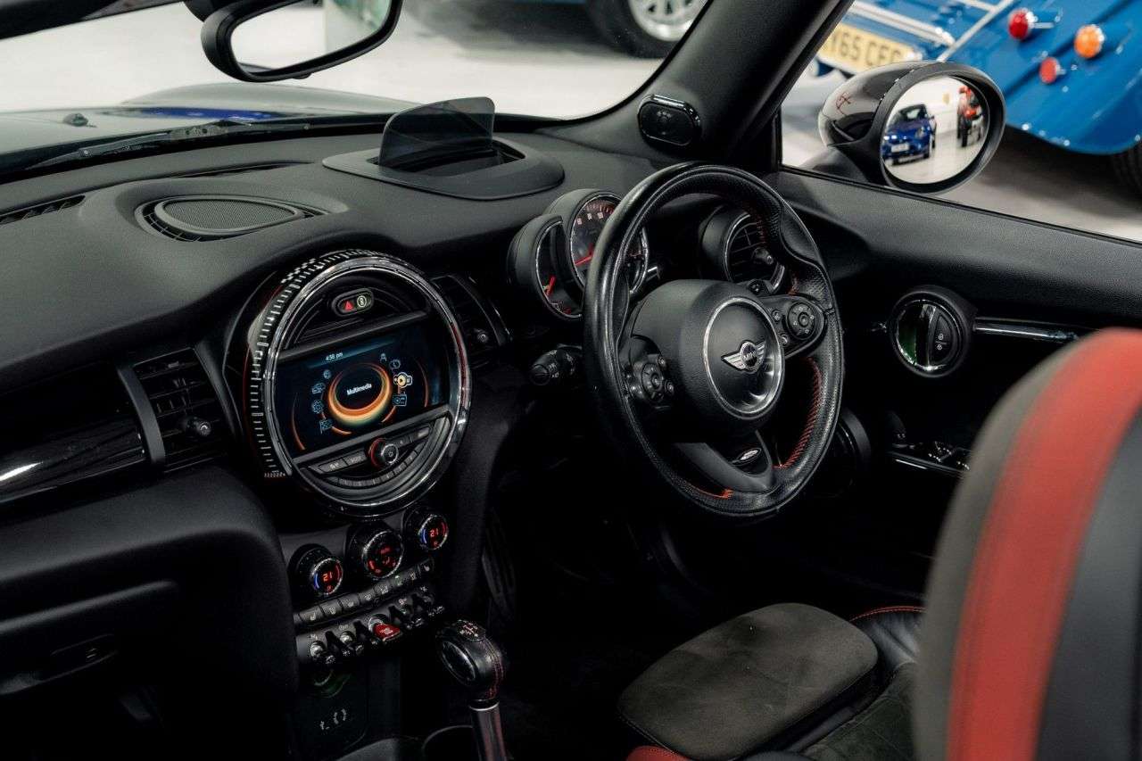 2017 MINI CONVERTIBLE 2017 MINI CONVERTIBLE