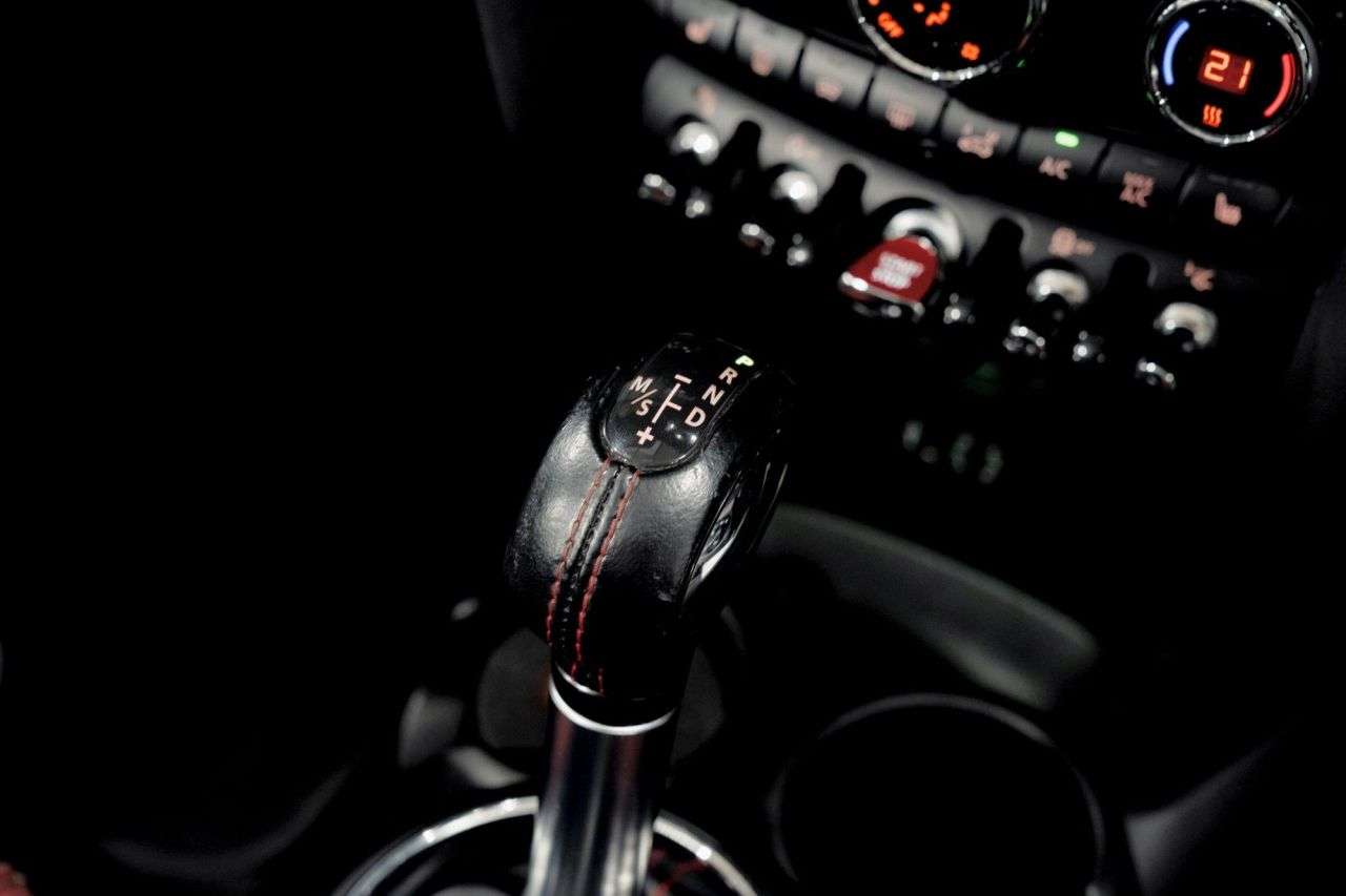 2017 MINI CONVERTIBLE 2017 MINI CONVERTIBLE