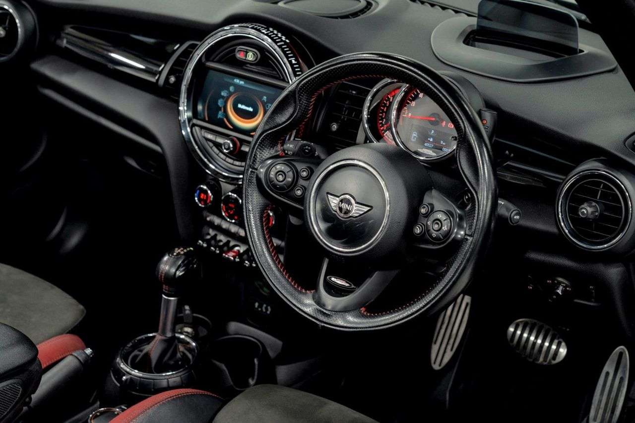 2017 MINI CONVERTIBLE 2017 MINI CONVERTIBLE