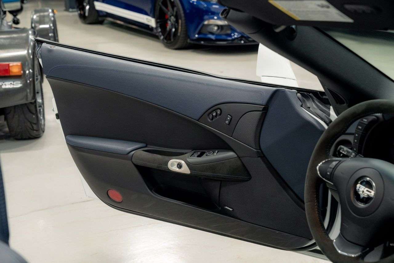 2013 AUDI Q8 2013 AUDI Q8