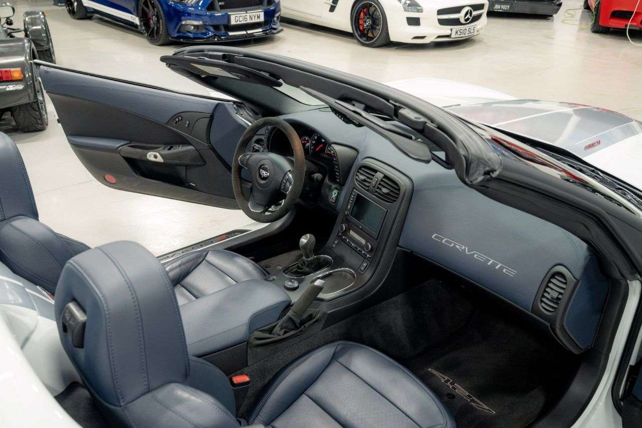 2013 AUDI Q8 2013 AUDI Q8