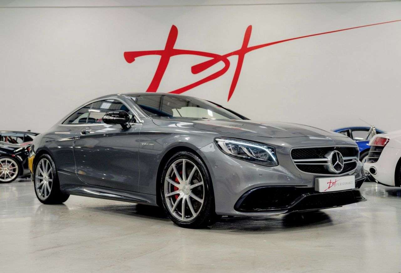 A 2017 MERCEDES-BENZ S-CLASS 5.5 S63 V8 AMG S Coupe 2dr Petrol SpdS MCT Euro 6 (s/s) (585 ps) A 2017 MERCEDES-BENZ S-CLASS 5.5 S63 V8 AMG S Coupe 2dr Petrol SpdS MCT Euro 6 (s/s) (585 ps)