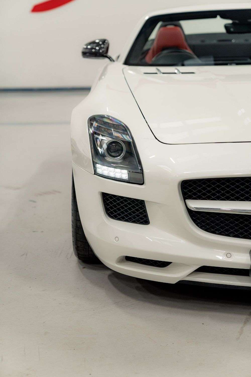 2011 MERCEDES-BENZ SLS 2011 MERCEDES-BENZ SLS