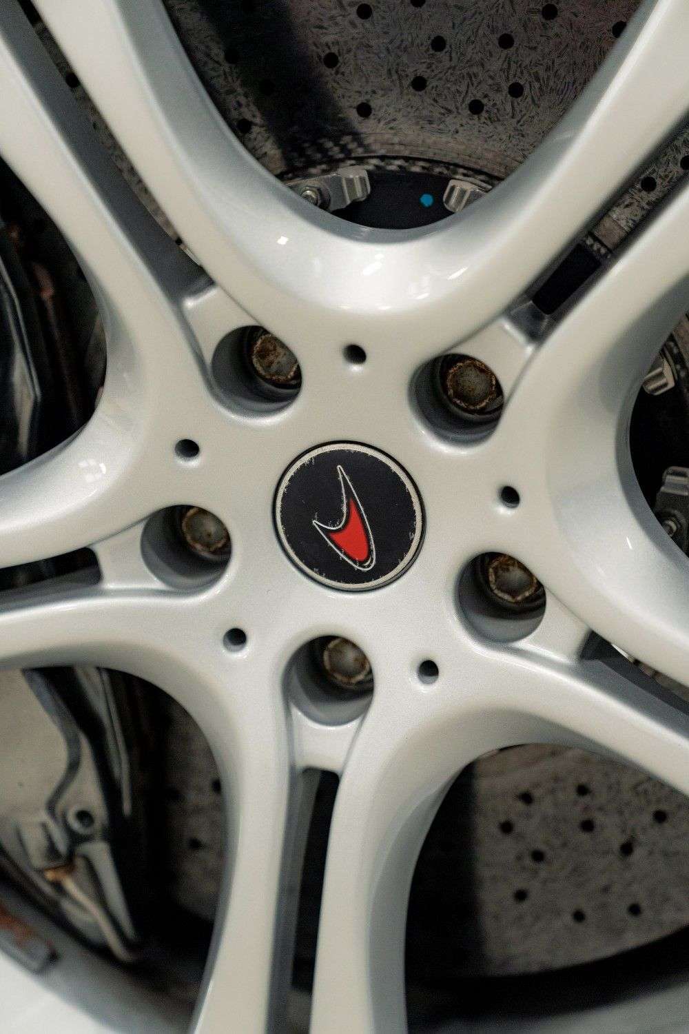 2011 MCLAREN 12C 2011 MCLAREN 12C