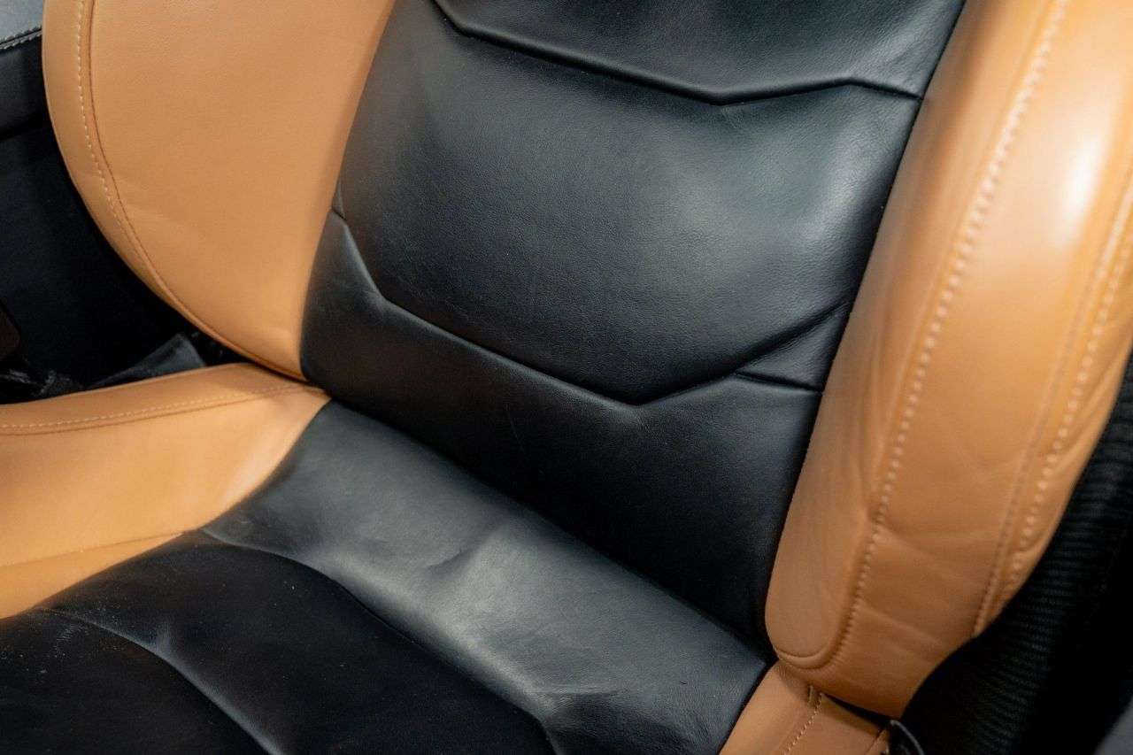 2011 MCLAREN 12C 2011 MCLAREN 12C