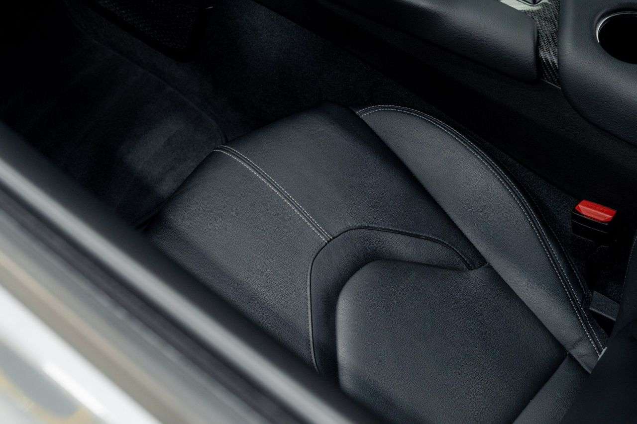 2019 TOYOTA SUPRA 2019 TOYOTA SUPRA