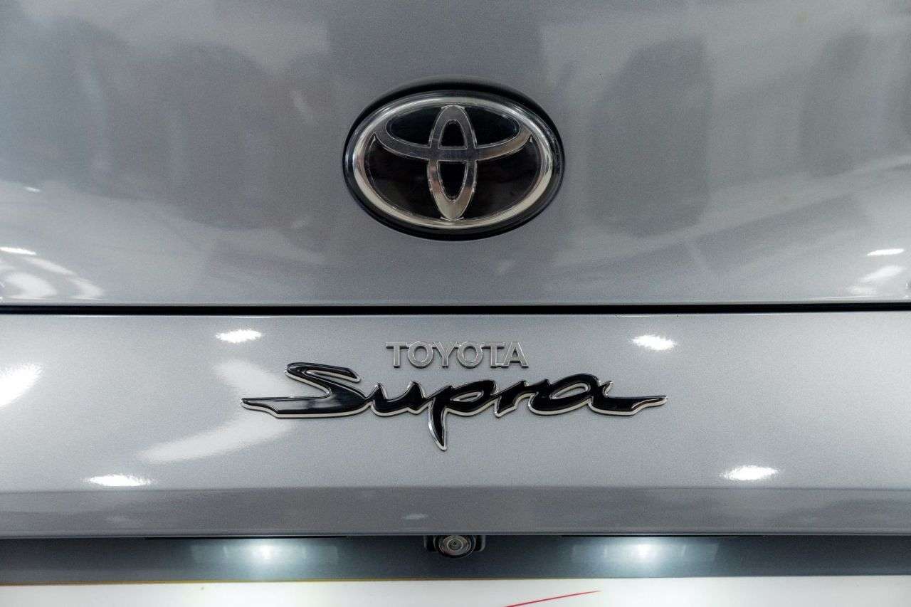 2019 TOYOTA SUPRA 2019 TOYOTA SUPRA