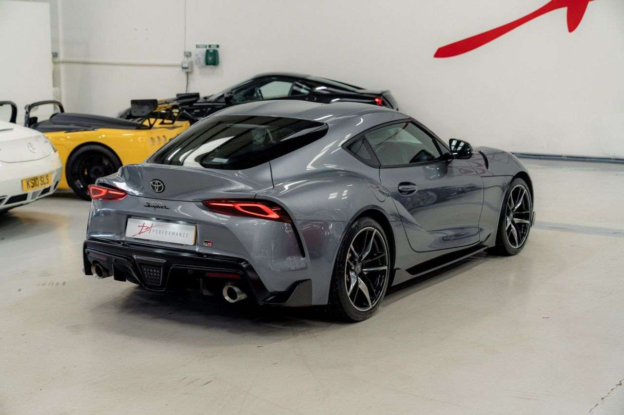 2019 TOYOTA SUPRA 2019 TOYOTA SUPRA