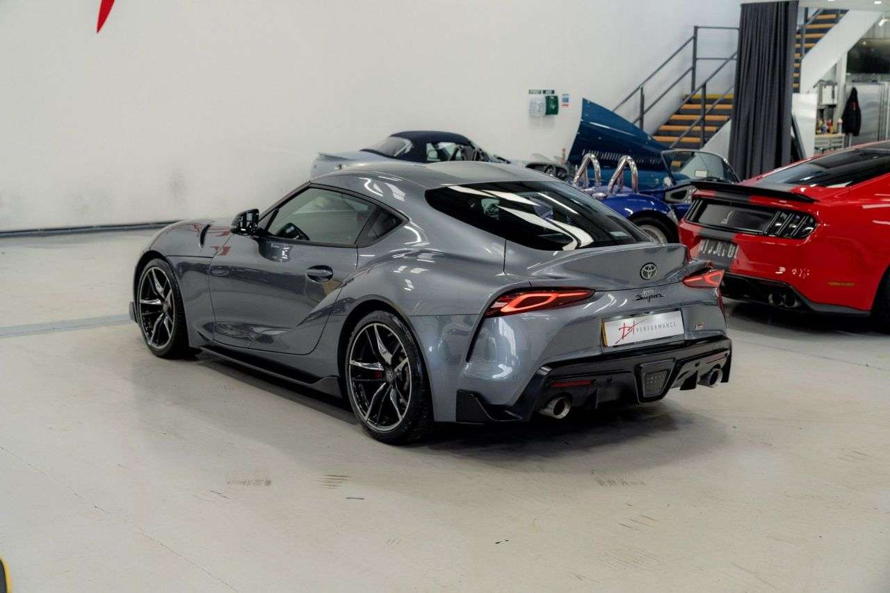 2019 TOYOTA SUPRA 2019 TOYOTA SUPRA