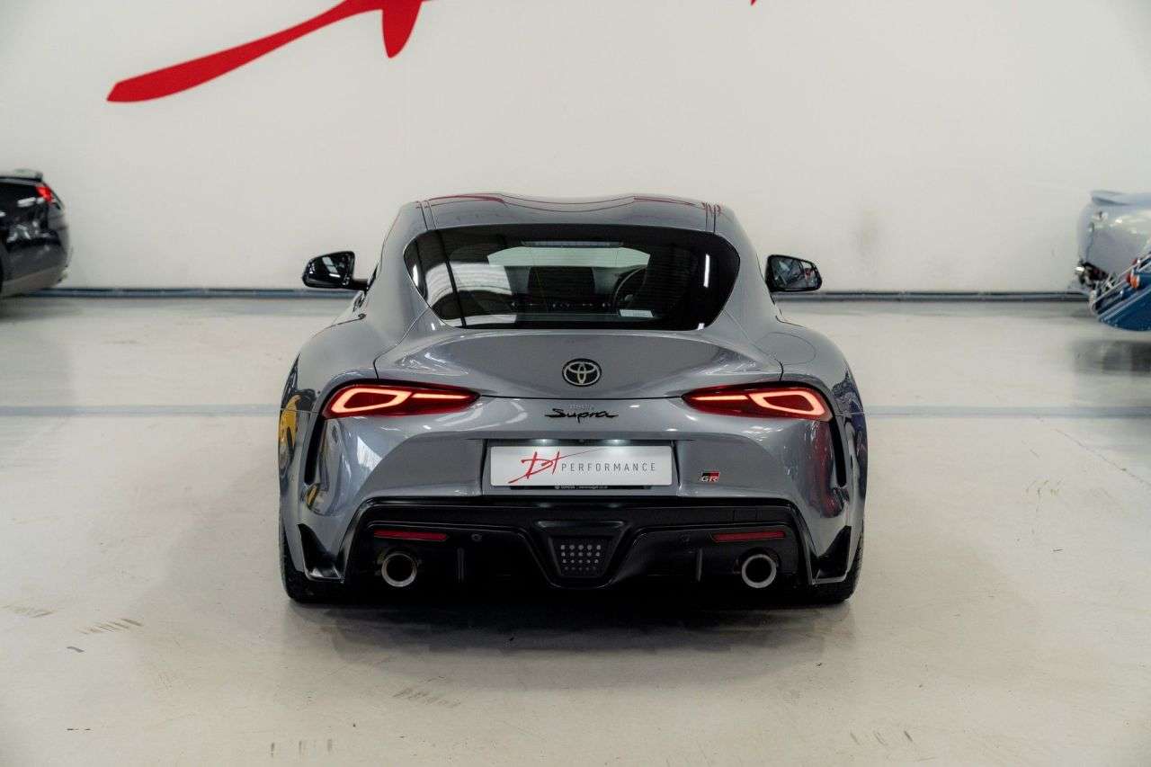 2019 TOYOTA SUPRA 2019 TOYOTA SUPRA