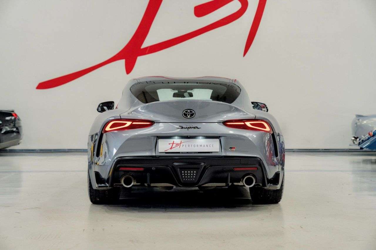 2019 TOYOTA SUPRA 2019 TOYOTA SUPRA
