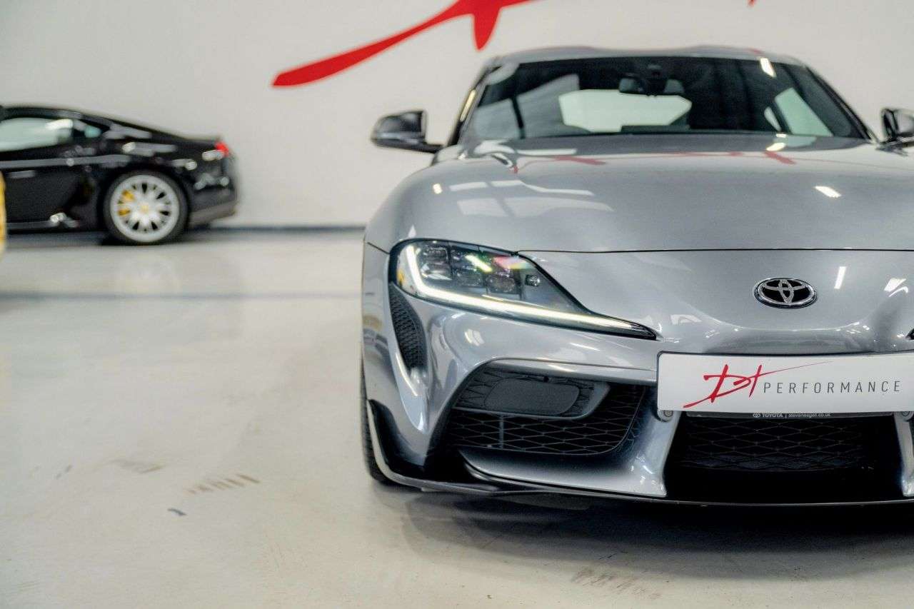 2019 TOYOTA SUPRA 2019 TOYOTA SUPRA