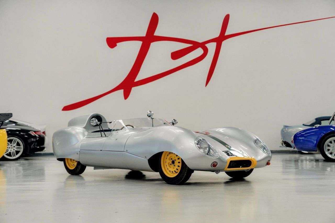 A 2017 WESTFIELD XI WESTFIELD XI / LOTUS ELEVEN REPLICA - 1.275 2d AUTO 115 BHP A 2017 WESTFIELD XI WESTFIELD XI / LOTUS ELEVEN REPLICA - 1.275 2d AUTO 115 BHP