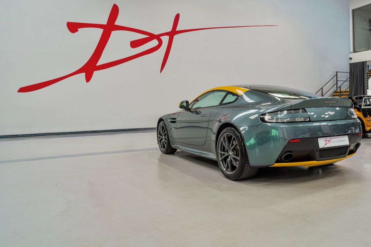 2018 ASTON MARTIN VANTAGE 2018 ASTON MARTIN VANTAGE