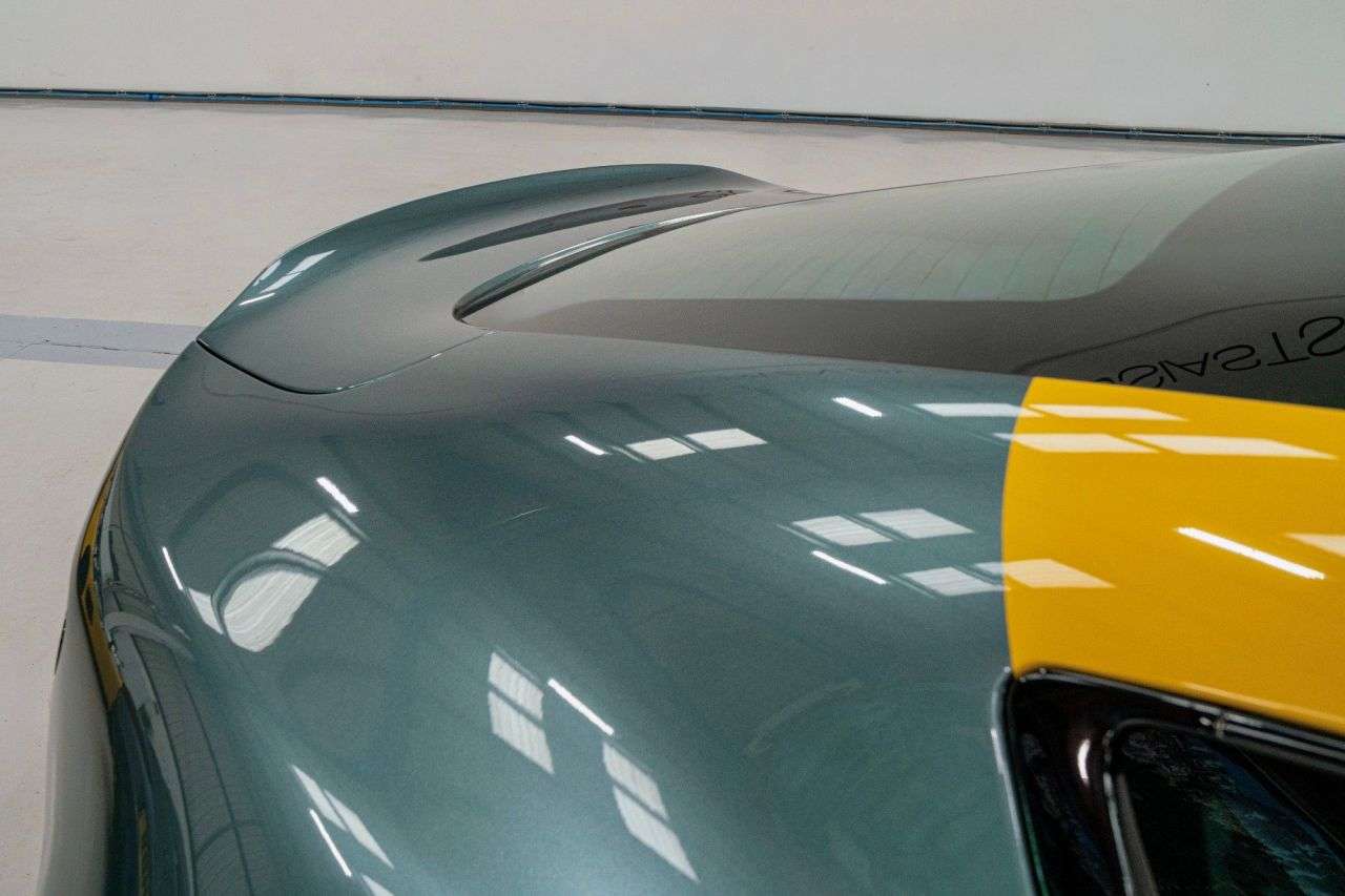 2018 ASTON MARTIN VANTAGE 2018 ASTON MARTIN VANTAGE