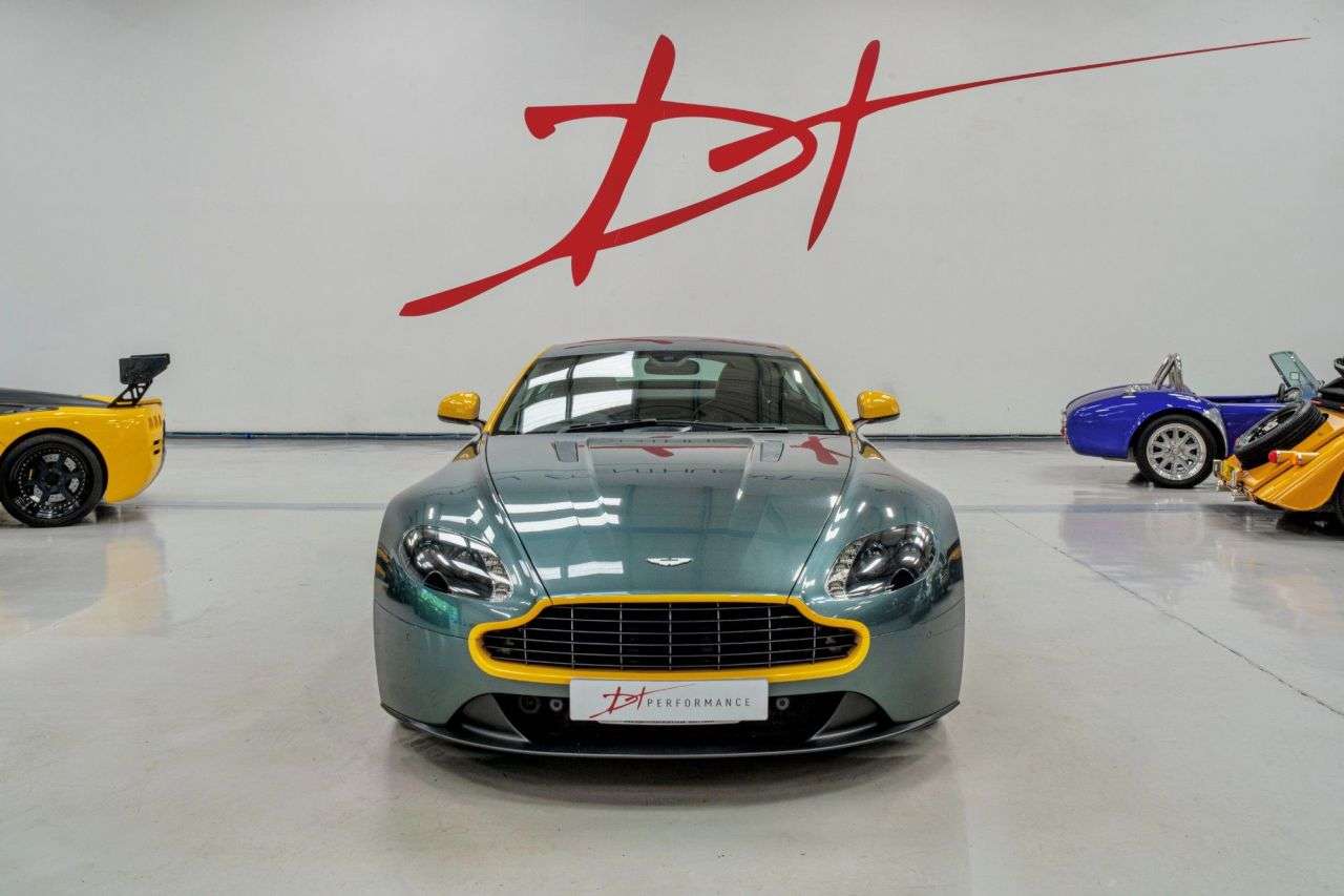 2018 ASTON MARTIN VANTAGE 2018 ASTON MARTIN VANTAGE