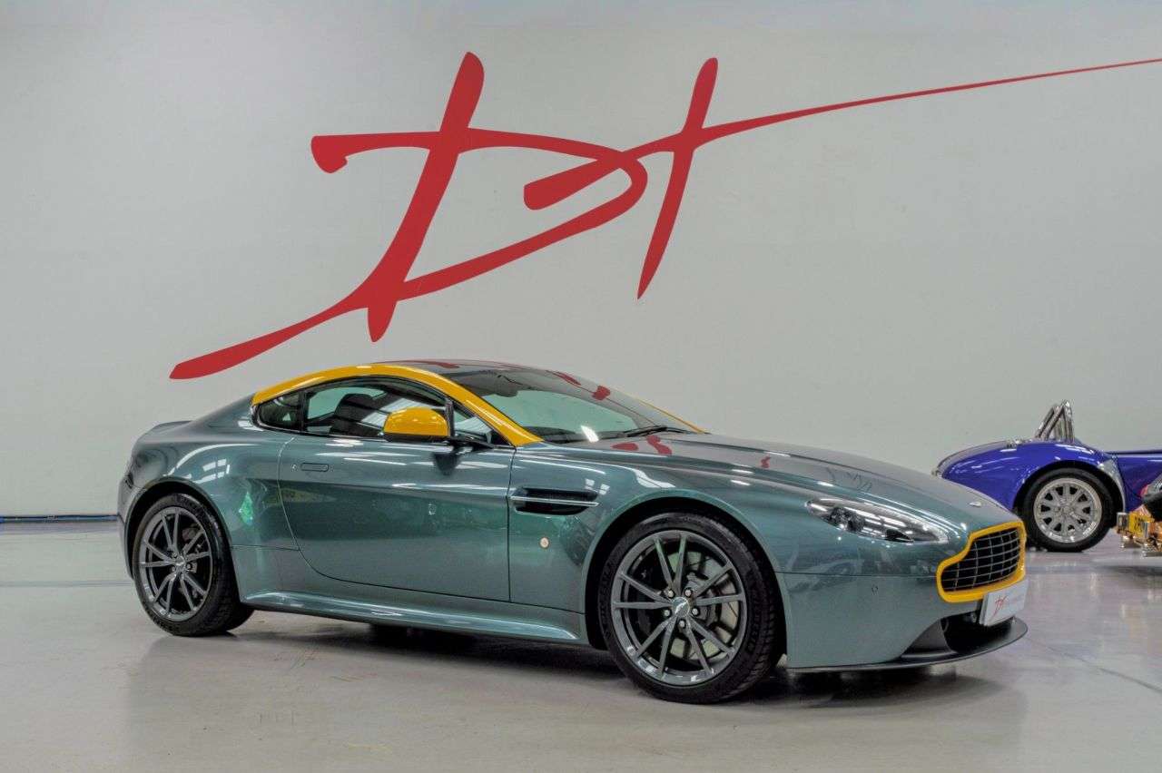 A 2018 ASTON MARTIN VANTAGE 4.7L 3d AUTO 430 BHP N430 A 2018 ASTON MARTIN VANTAGE 4.7L 3d AUTO 430 BHP N430
