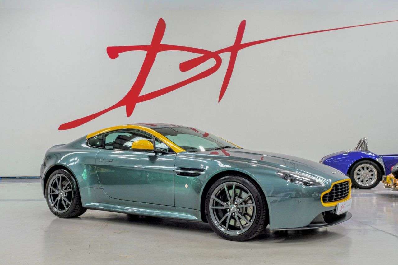 A 2018 ASTON MARTIN VANTAGE 4.7L 3d AUTO 430 BHP N430 A 2018 ASTON MARTIN VANTAGE 4.7L 3d AUTO 430 BHP N430