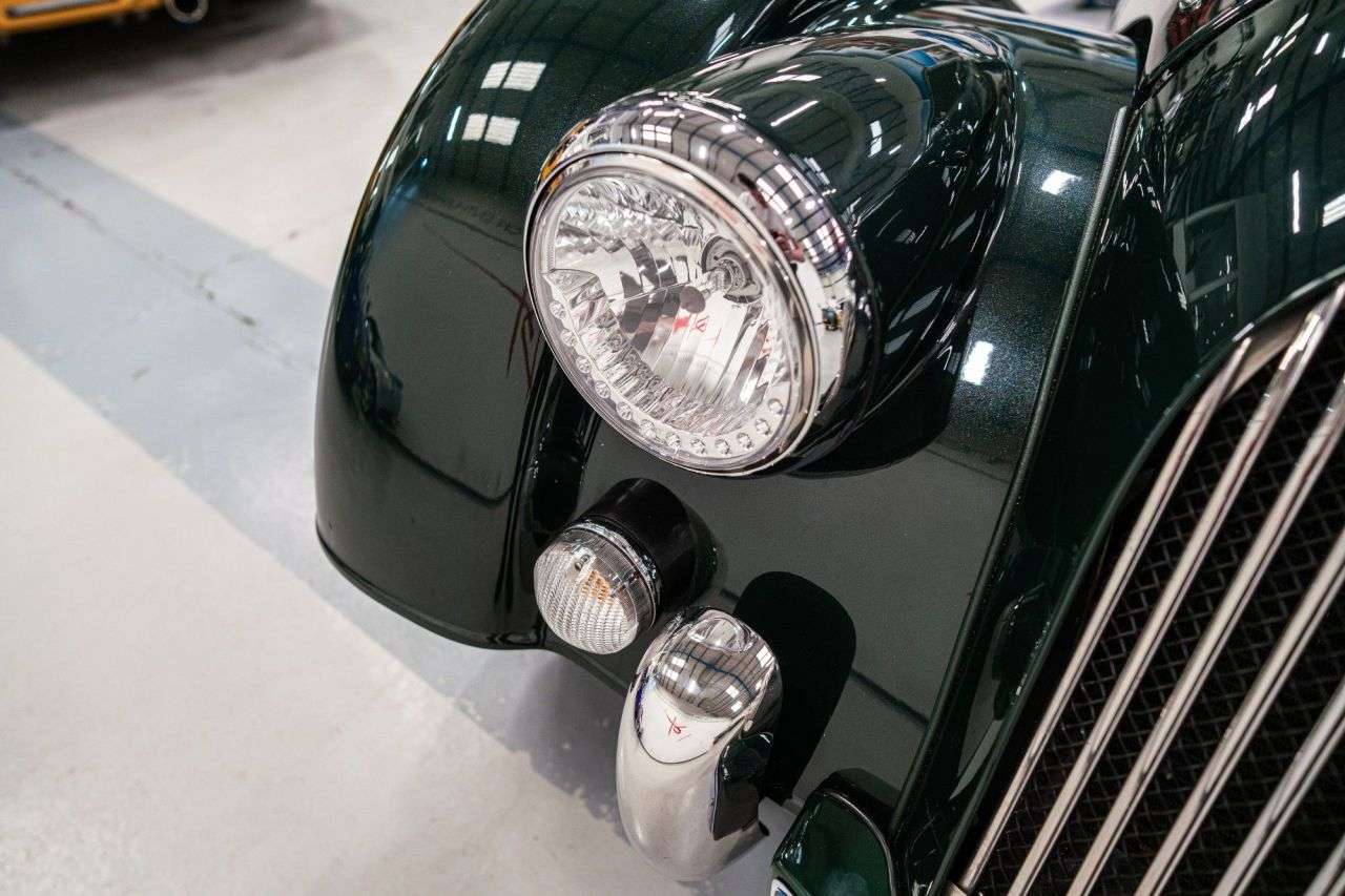 2015 MORGAN PLUS FOUR 2015 MORGAN PLUS FOUR