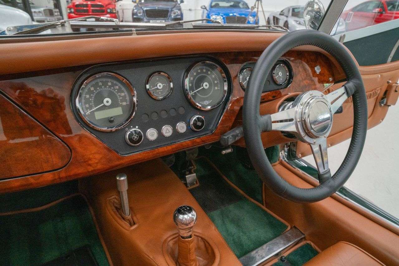 2015 MORGAN PLUS FOUR 2015 MORGAN PLUS FOUR