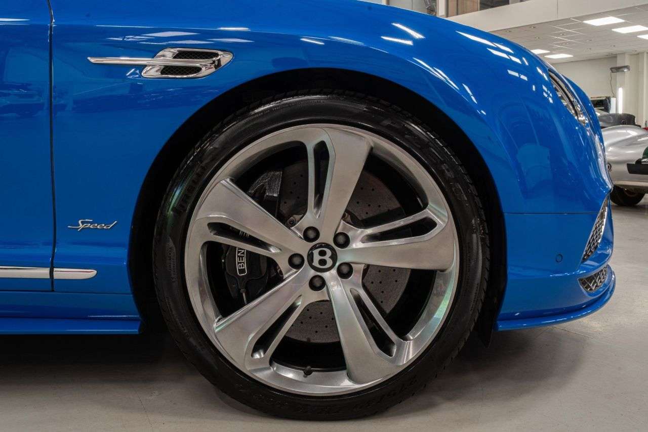 A 2015 BENTLEY CONTINENTAL 6.0 W12 GT Speed Coupe 2dr Petrol Auto 4WD Euro 6 (635 ps) A 2015 BENTLEY CONTINENTAL 6.0 W12 GT Speed Coupe 2dr Petrol Auto 4WD Euro 6 (635 ps)
