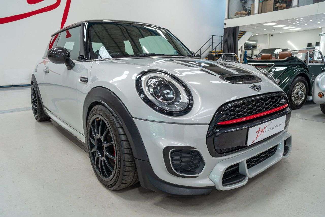 2017 MINI HATCH JOHN COOPER WORKS 2017 MINI HATCH JOHN COOPER WORKS