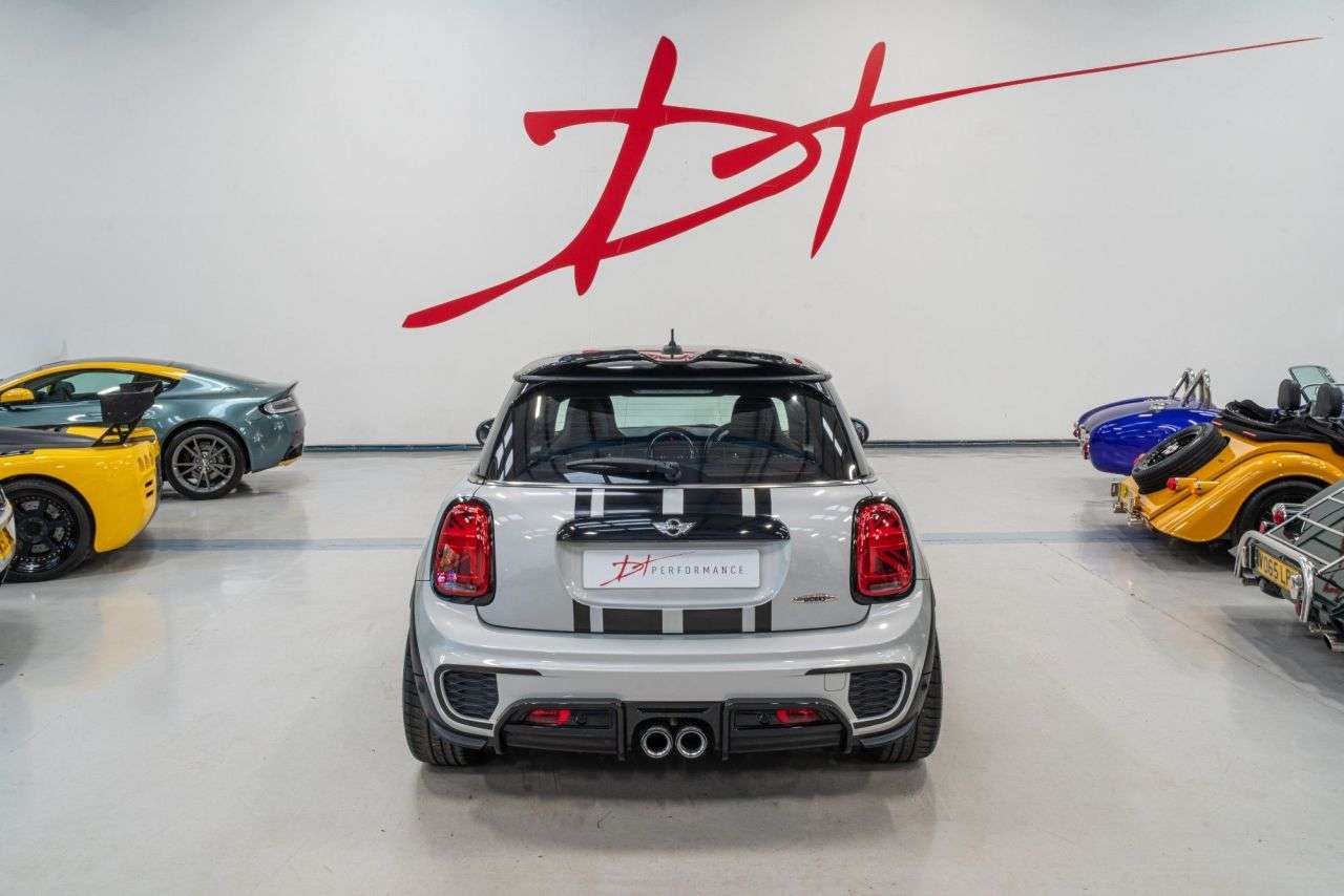 2017 MINI HATCH JOHN COOPER WORKS 2017 MINI HATCH JOHN COOPER WORKS