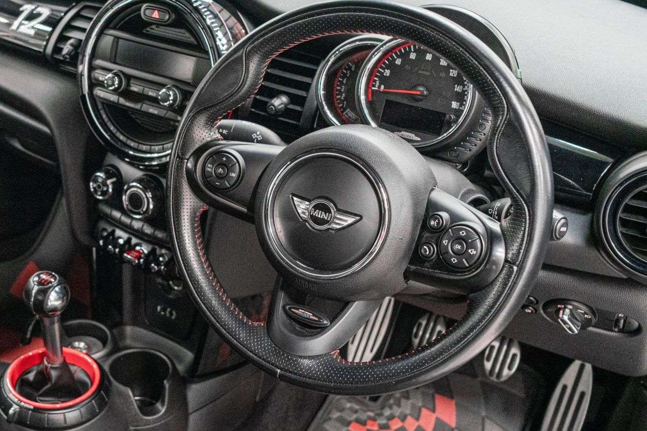 2017 MINI HATCH JOHN COOPER WORKS 2017 MINI HATCH JOHN COOPER WORKS