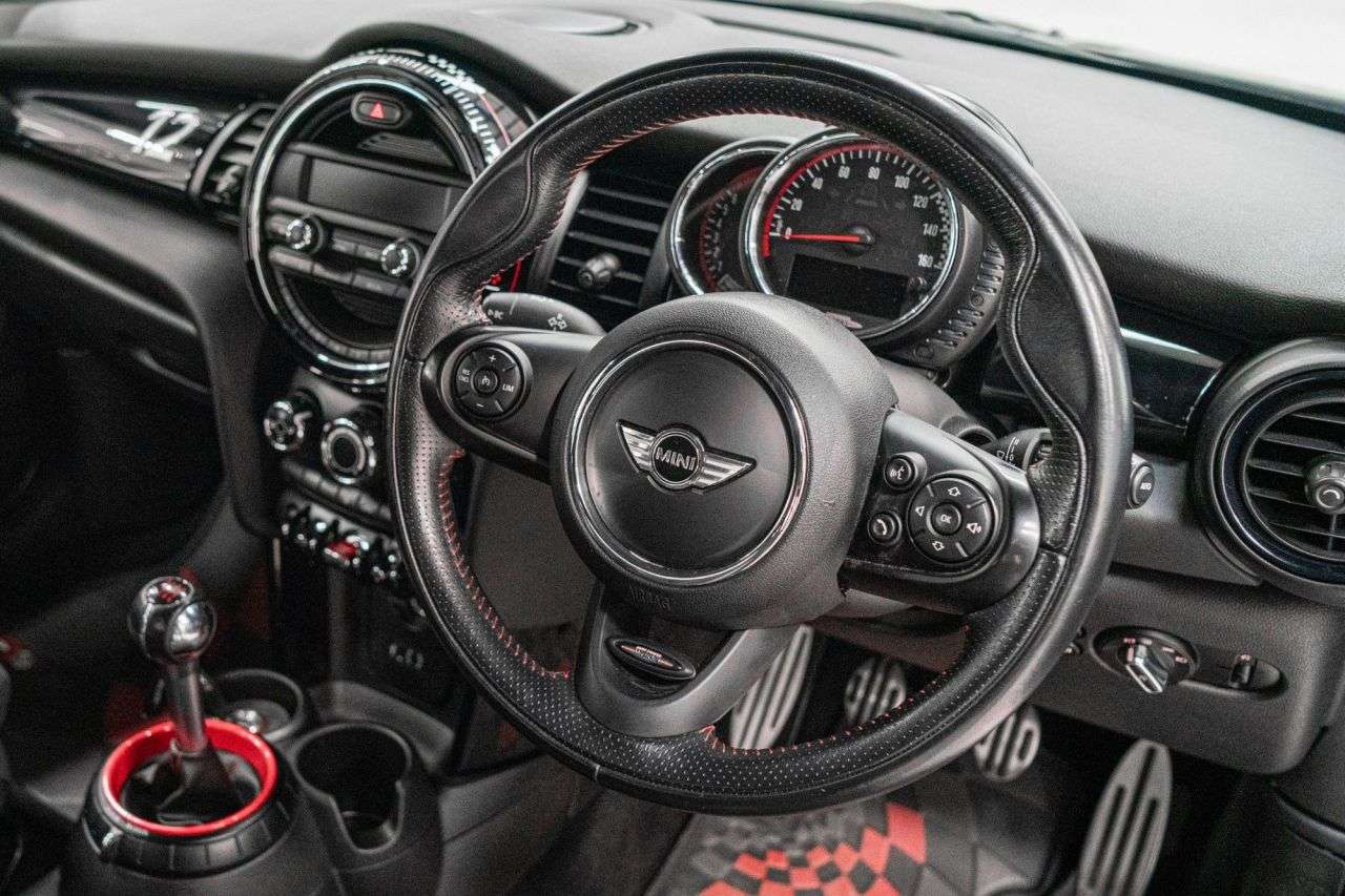 2017 MINI HATCH JOHN COOPER WORKS 2017 MINI HATCH JOHN COOPER WORKS
