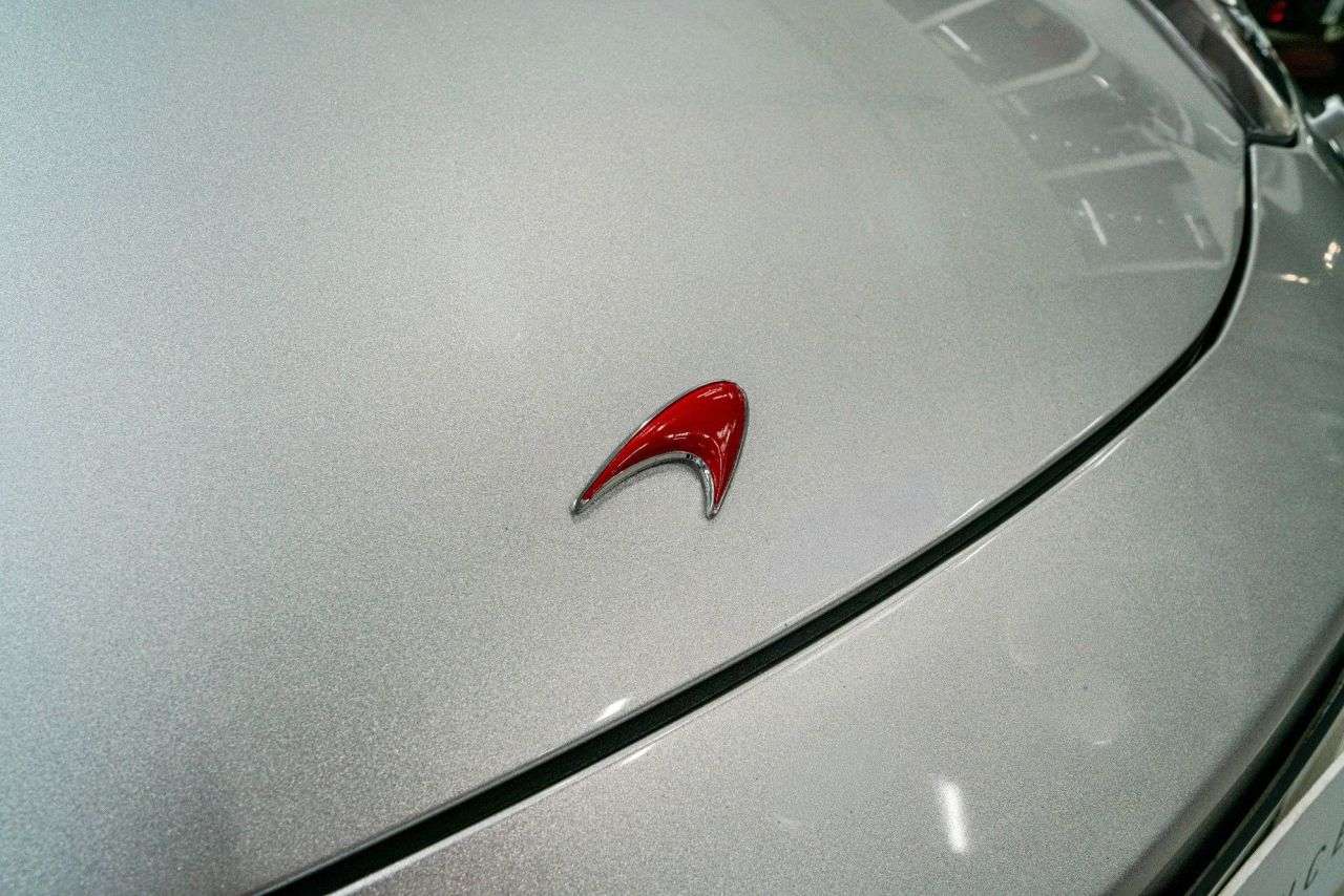 2011 MCLAREN 12C 2011 MCLAREN 12C