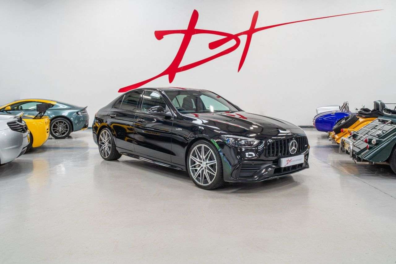 A 2023 MERCEDES-BENZ C-CLASS 2.0 C43 MHEV AMG (Premium Plus) Saloon 4dr Petrol Hybrid G-Tronic+ 4MATIC E A 2023 MERCEDES-BENZ C-CLASS 2.0 C43 MHEV AMG (Premium Plus) Saloon 4dr Petrol Hybrid G-Tronic+ 4MATIC E