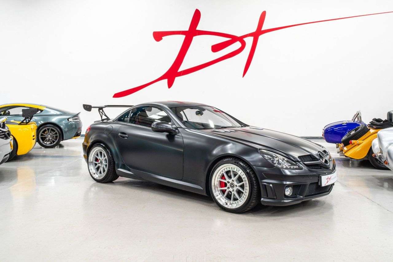 A 2008 MERCEDES-BENZ SLK 5.4 SLK55 AMG Convertible 2dr Petrol 7G-Tronic (288 g/km, 360 bhp) A 2008 MERCEDES-BENZ SLK 5.4 SLK55 AMG Convertible 2dr Petrol 7G-Tronic (288 g/km, 360 bhp)