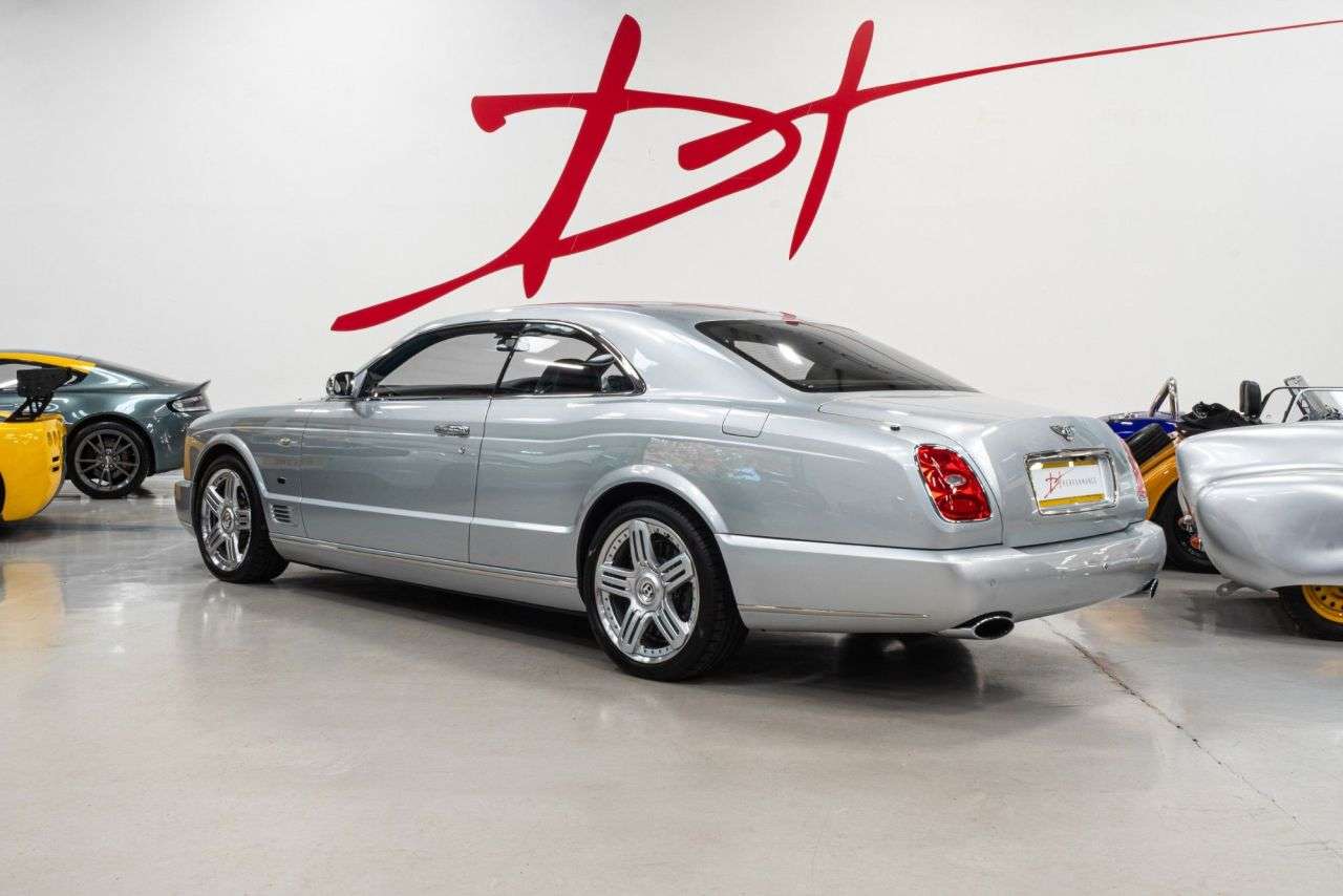 A 2009 BENTLEY BROOKLANDS BROOKLANDS A 2009 BENTLEY BROOKLANDS BROOKLANDS