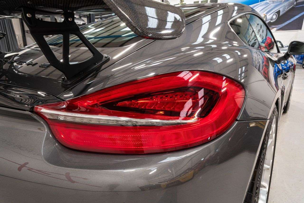 2017 PORSCHE CAYMAN 2017 PORSCHE CAYMAN
