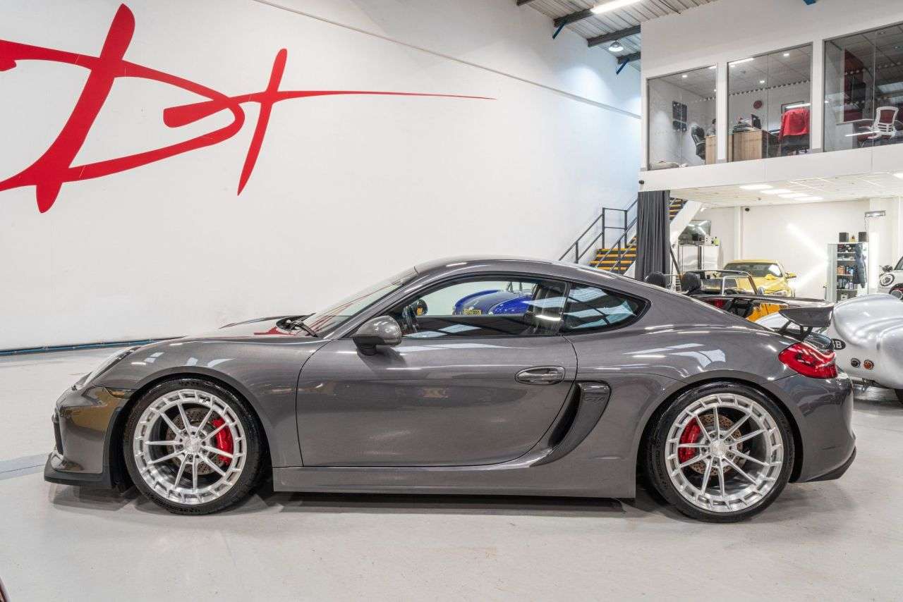 2017 PORSCHE CAYMAN 2017 PORSCHE CAYMAN