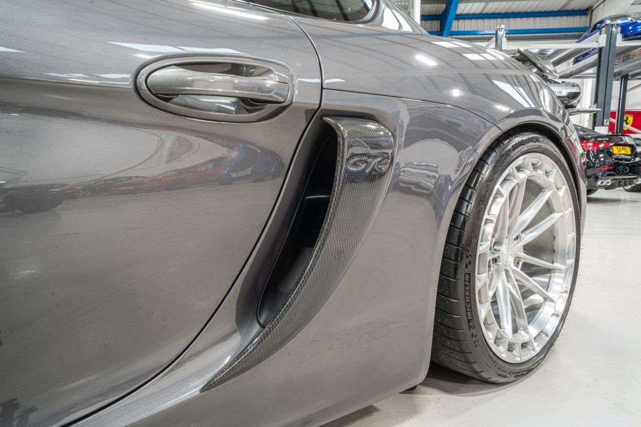 2017 PORSCHE CAYMAN 2017 PORSCHE CAYMAN