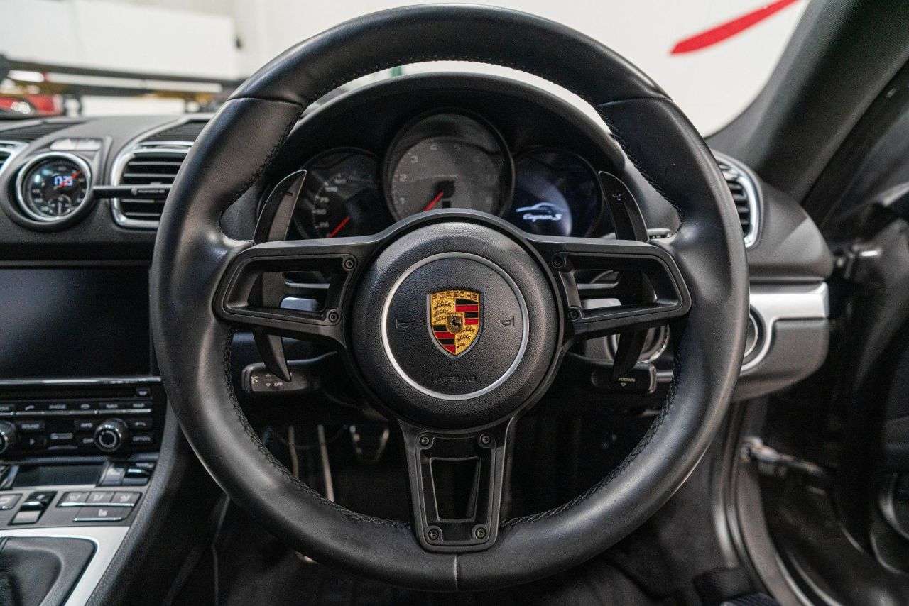 2017 PORSCHE CAYMAN 2017 PORSCHE CAYMAN