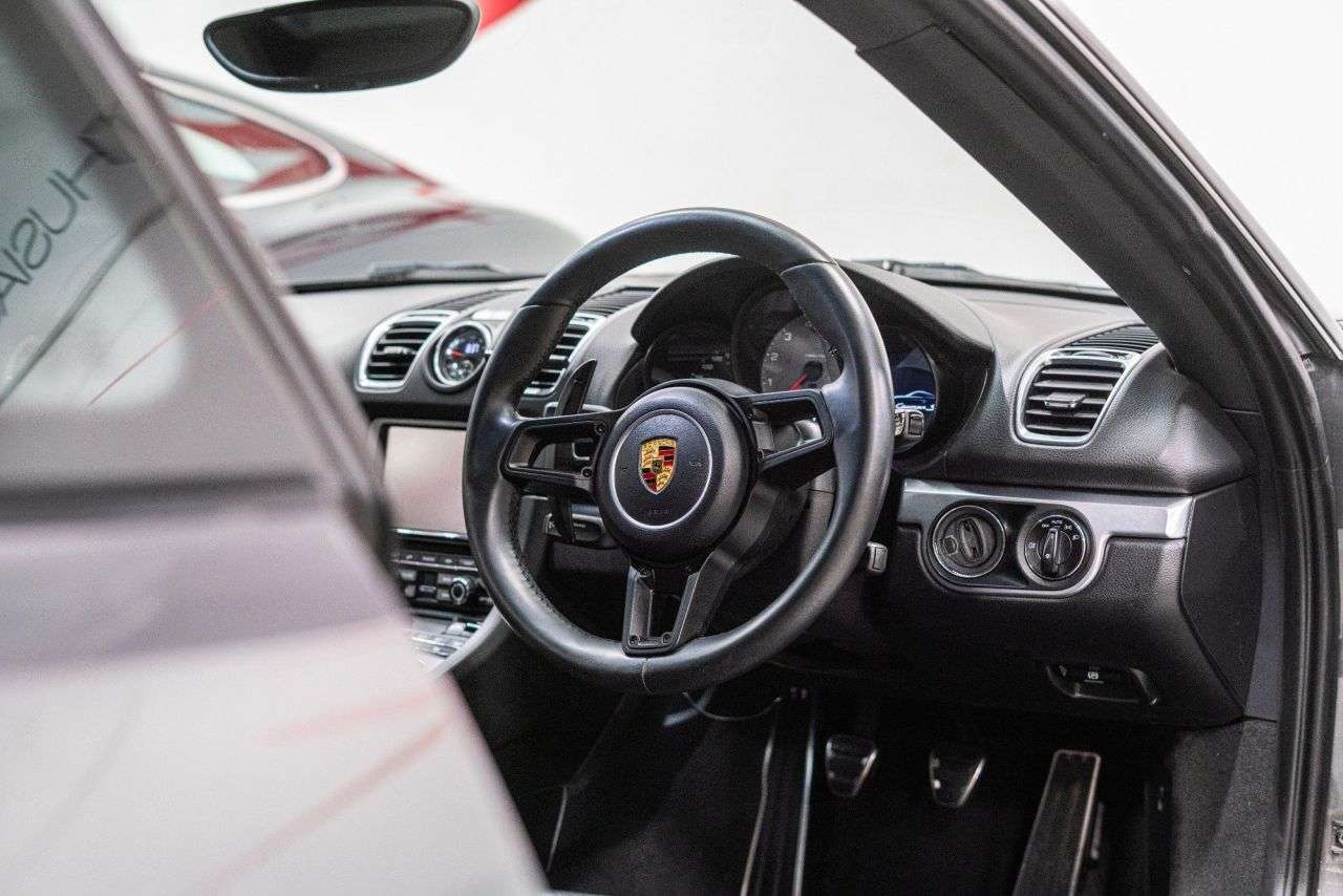2017 PORSCHE CAYMAN 2017 PORSCHE CAYMAN
