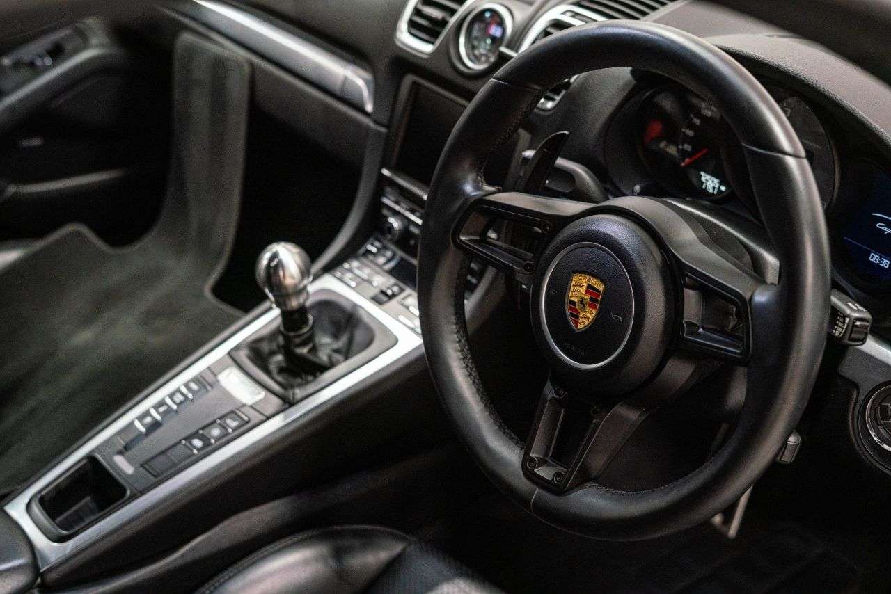 2017 PORSCHE CAYMAN 2017 PORSCHE CAYMAN
