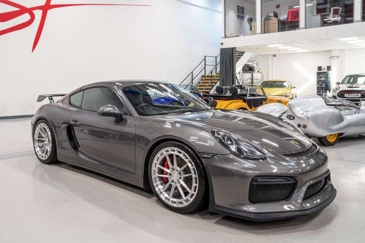 2017 PORSCHE CAYMAN 2017 PORSCHE CAYMAN
