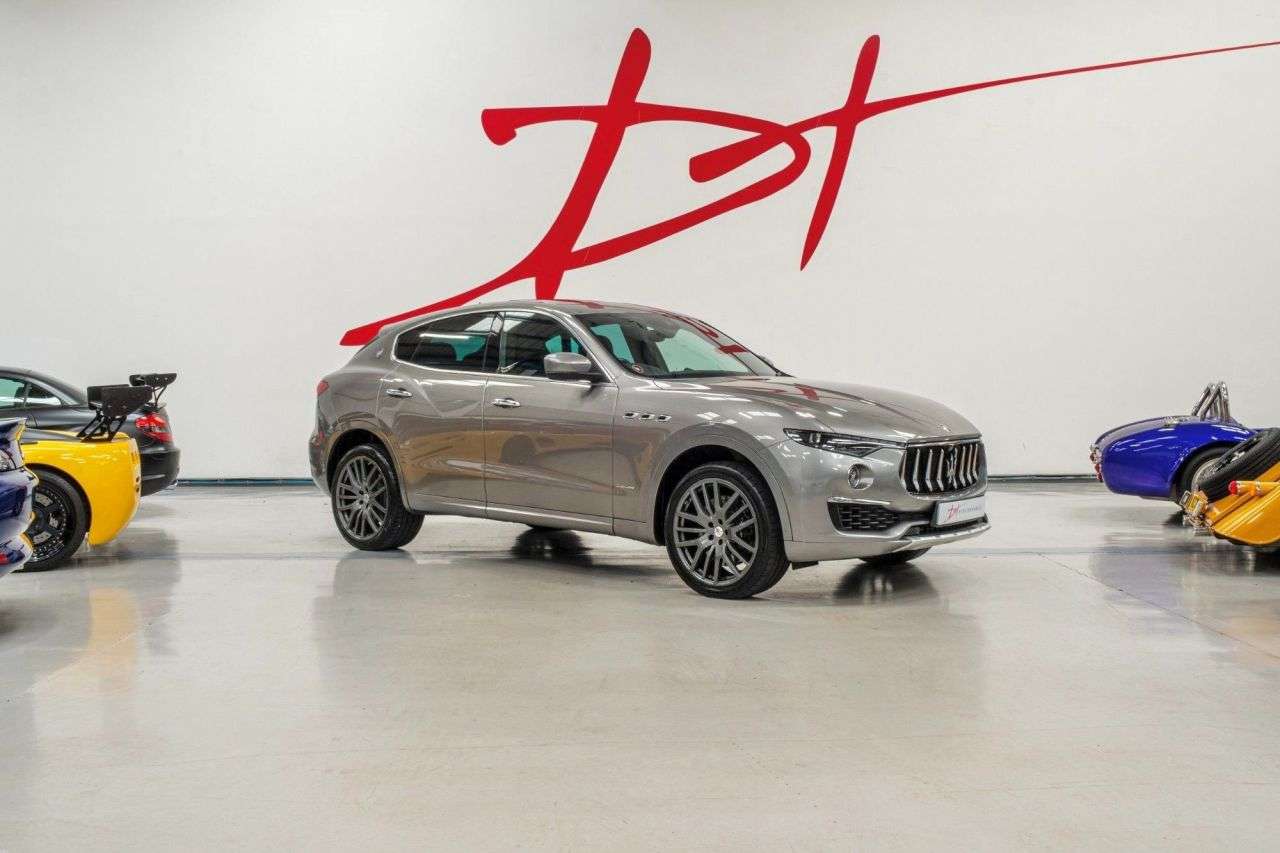A 2020 MASERATI LEVANTE 3.0 V6 GranLusso SUV 5dr Petrol ZF 4WD Euro 6 (s/s) (350 ps) A 2020 MASERATI LEVANTE 3.0 V6 GranLusso SUV 5dr Petrol ZF 4WD Euro 6 (s/s) (350 ps)