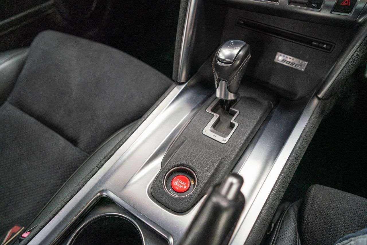 2010 NISSAN GT-R 2010 NISSAN GT-R